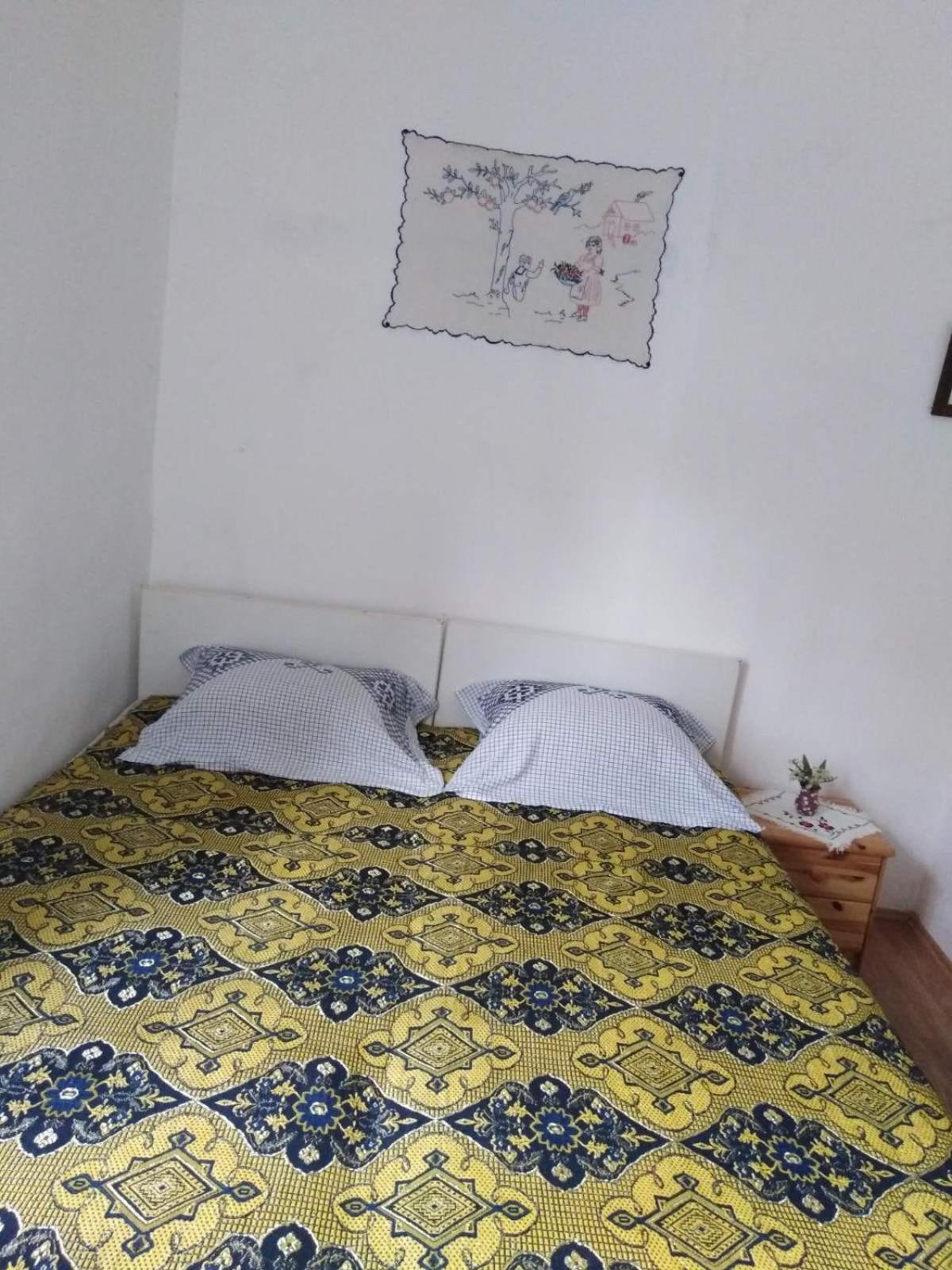 Country House Pivnica Milic Rogljevo Lägenhet Exteriör bild
